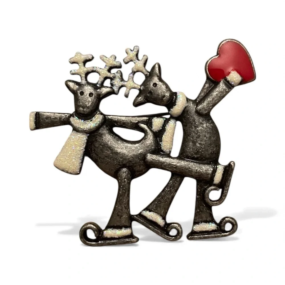 Vintage ICE SKATING REINDEERS Brooch Pin Glitter White Metal‎ Red Heart 1.75”